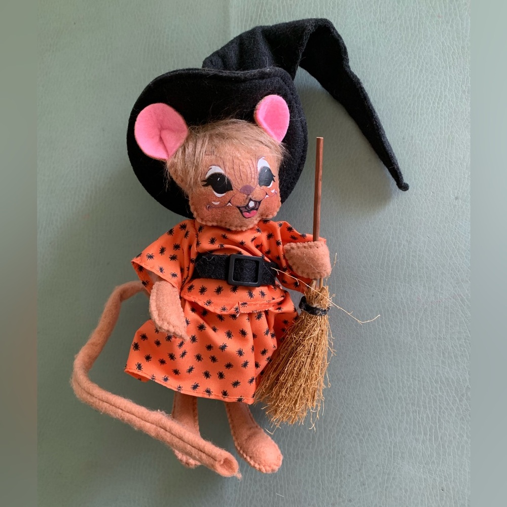 Annalee Spider Witch Mouse Plush Figure